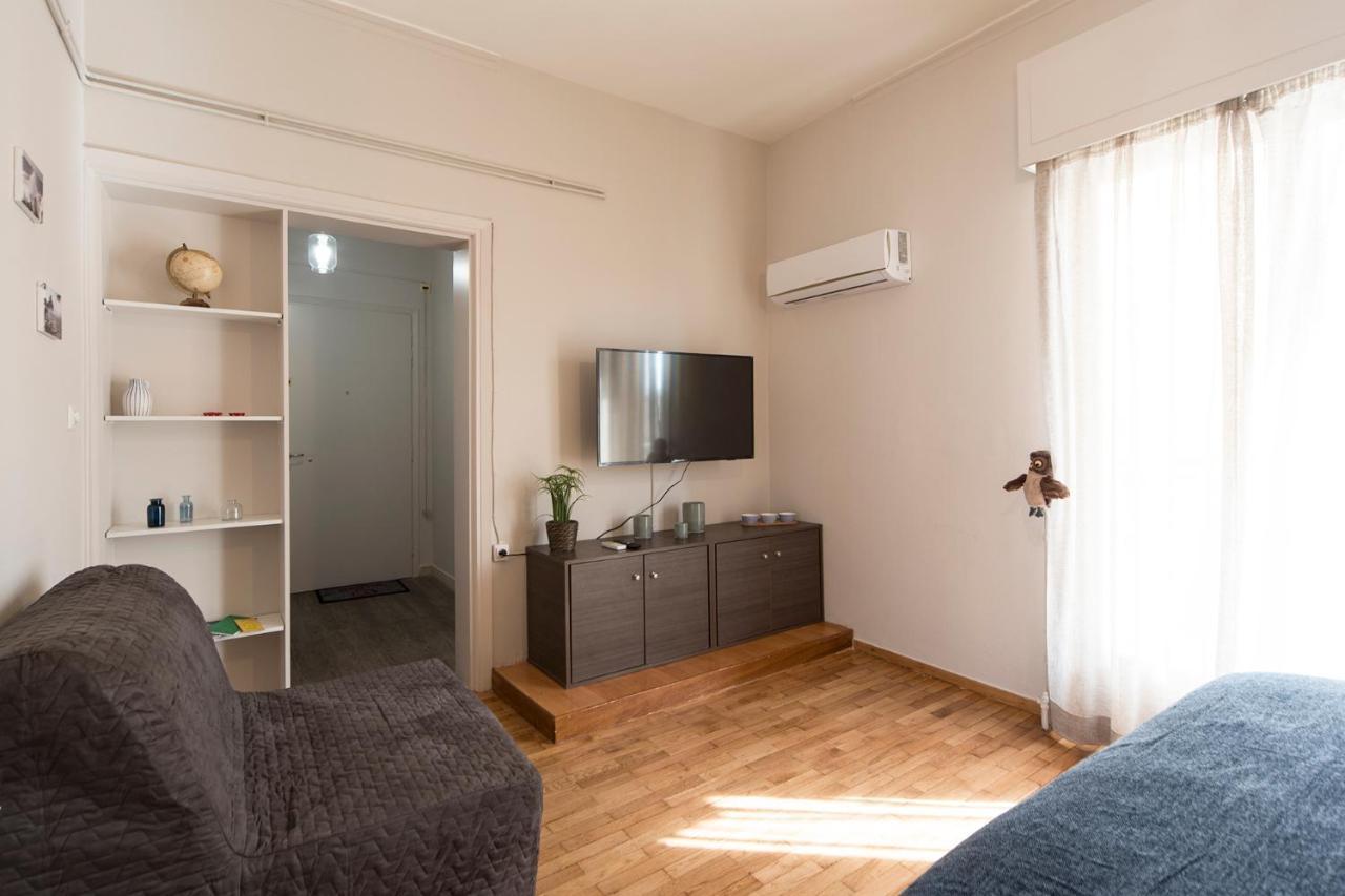Appartamento El Greco Bright, Airy Penthouse In Trendy Petralona Atene Esterno foto