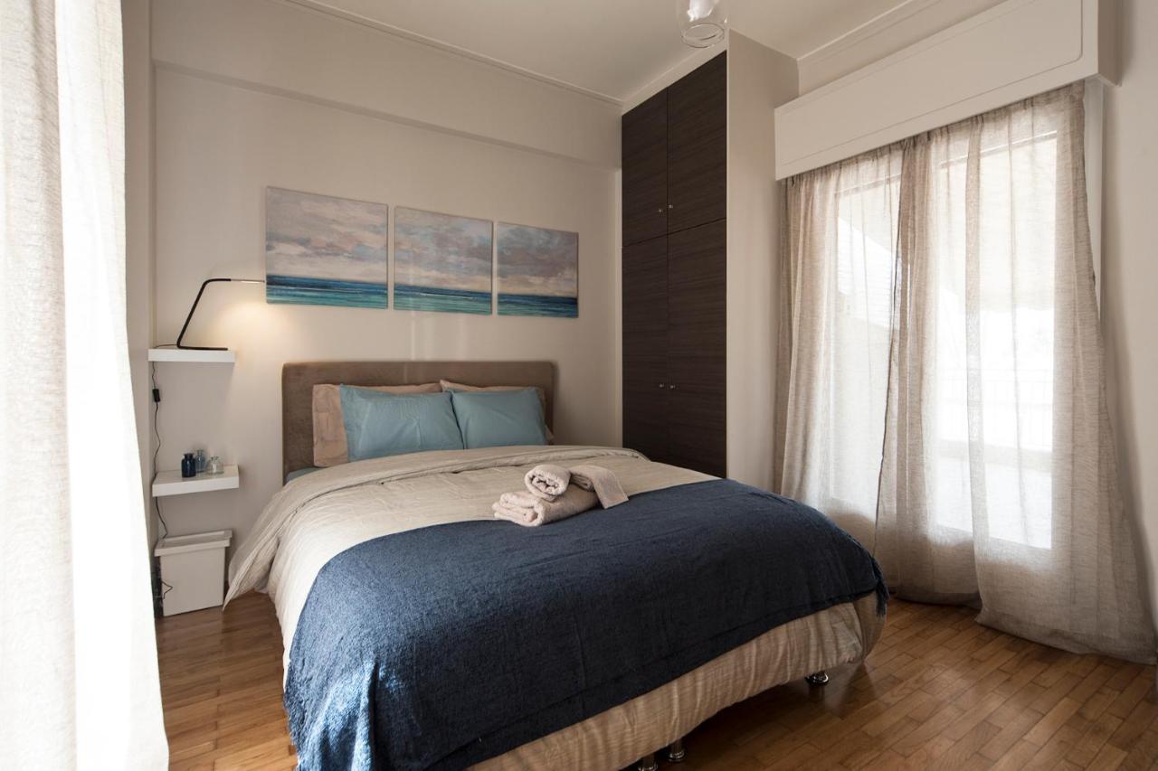 Appartamento El Greco Bright, Airy Penthouse In Trendy Petralona Atene Esterno foto